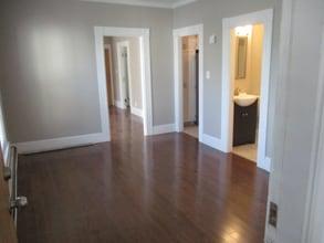 313 Walnut St in Manchester, NH - Building Photo - Building Photo
