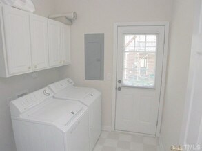 7030 Mead Ln in Raleigh, NC - Building Photo - Building Photo