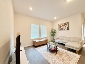 20713 Alcala Terrance in Manor, TX - Building Photo - Building Photo