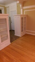 829 W Cornelia Ave, Unit 2E in Chicago, IL - Building Photo - Building Photo