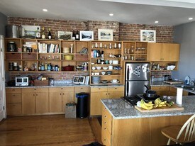 18 Sunset St, Unit 3 in Boston, MA - Building Photo