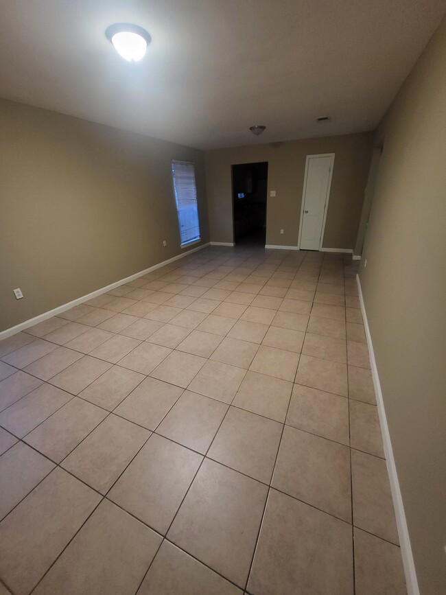 10215 El Scott Ave in Baton Rouge, LA - Building Photo - Building Photo