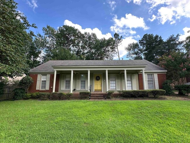 property at 8009 Farmington Blvd