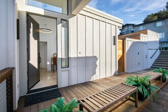 26 Spyglass Hl in Oakland, CA - Foto de edificio - Building Photo