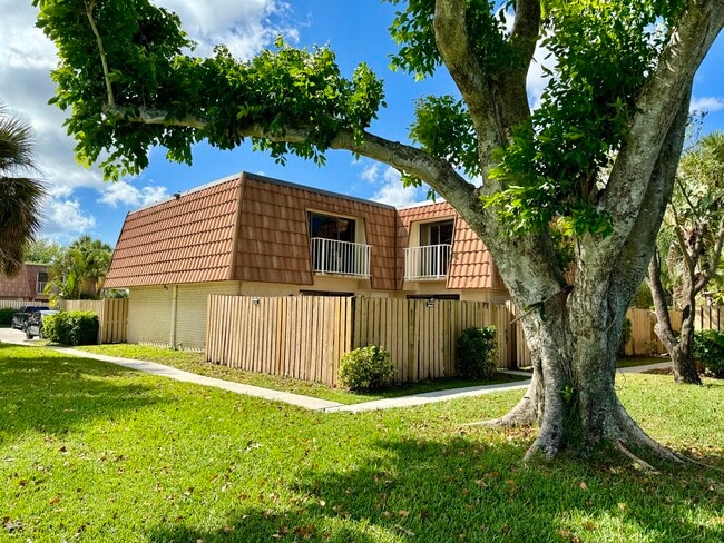 property at 563 Green Springs Pl