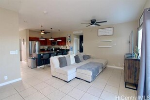 87-176-176 Maipalaoa Rd in Waianae, HI - Building Photo