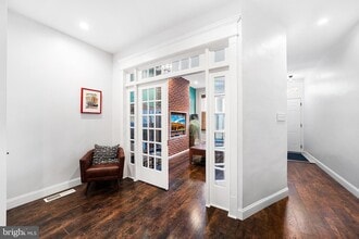 1236 Snyder Ave in Philadelphia, PA - Foto de edificio - Building Photo