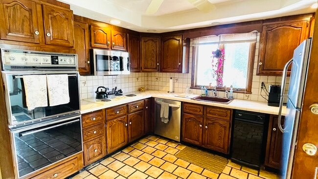 60 Clarendon St in Malden, MA - Building Photo - Building Photo