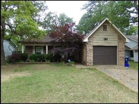 39 Oak Forest Loop in Maumelle, AR - Building Photo