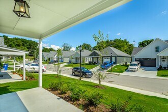 573 Strong Ave in Red Bank, TN - Building Photo - Building Photo