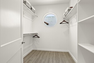 Elevation Townhomes in Phoenix, AZ - Building Photo - Building Photo