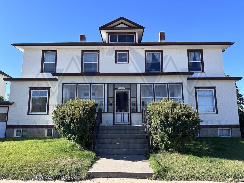 500 E Garfield St in Laramie, WY - Building Photo