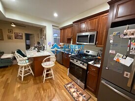 1029 Tremont St, Unit 2 in Boston, MA - Building Photo