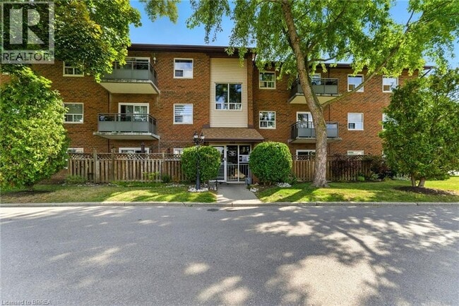 property at 612 Grey St
