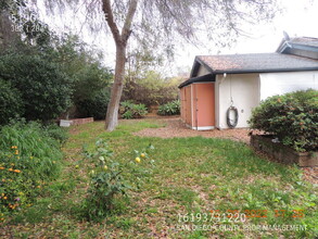 5190 Countryside Dr in San Diego, CA - Building Photo - Building Photo