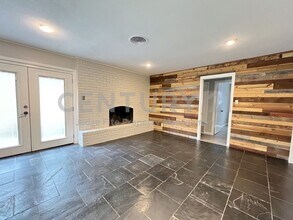 5908 Wedgmont Cir N in Fort Worth, TX - Building Photo - Building Photo