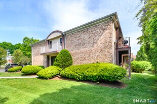 445 Hope St in Stamford, CT - Building Photo