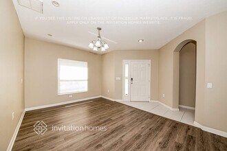 710 Cristelle Jean Dr in Ruskin, FL - Building Photo - Building Photo