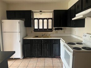 6810 Lancer Ln in Oklahoma City, OK - Building Photo - Building Photo