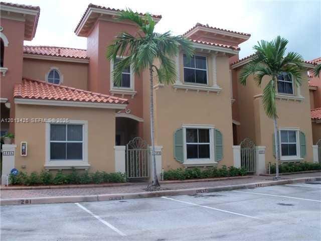 property at 4933 N Harbor Isles Dr