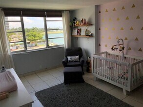 3301 NE 5th Ave in Miami, FL - Building Photo - Building Photo