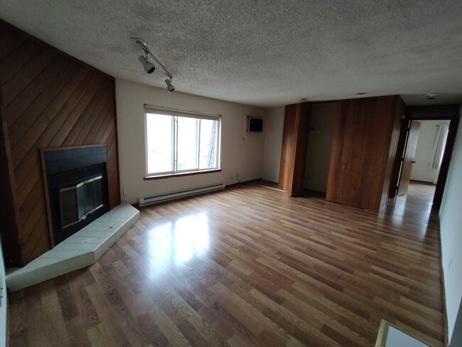 3109 Heritage Dr, Unit 12 in Joliet, IL - Building Photo - Building Photo