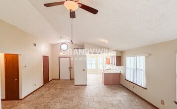 7901 Collins Ridge Blvd in Jacksonville, FL - Building Photo - Building Photo
