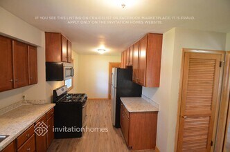 5801 N Irving Ave in Minneapolis, MN - Building Photo - Building Photo