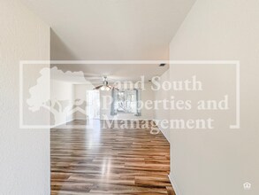 8755 Fort Socrum Village Way in Lakeland, FL - Building Photo - Building Photo