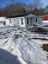 5860 Havens Rd in Dryden, MI - Building Photo