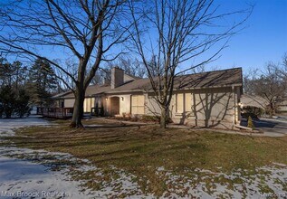 1131 Timberview Trail in Bloomfield Township, MI - Building Photo - Building Photo