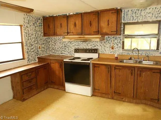 1110 Birdsong Rd in King, NC - Building Photo - Building Photo