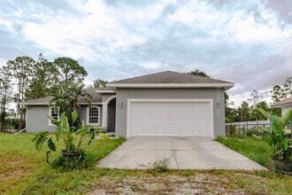 2507 54th Ave NE in Naples, FL - Building Photo - Building Photo