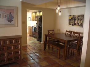 4303 E Cactus Rd, Unit 117B in Phoenix, AZ - Building Photo - Building Photo