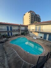 414 Marshall St in Houston, TX - Foto de edificio - Building Photo