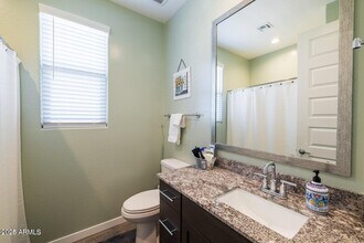 8924 W Solano Dr in Glendale, AZ - Building Photo - Building Photo