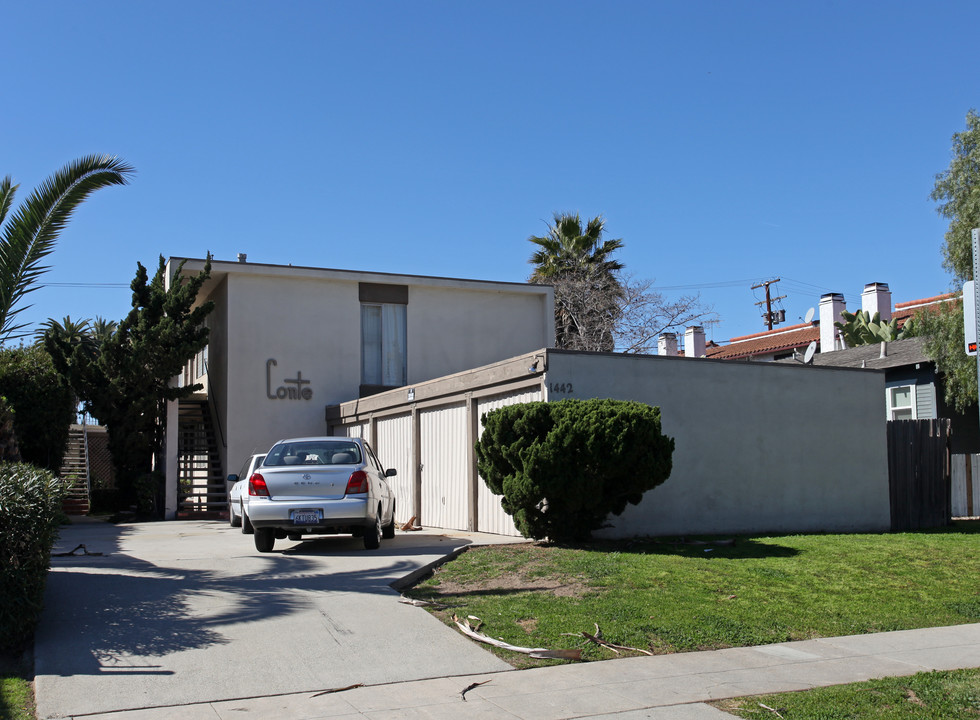 1442 19th St in Santa Monica, CA - Foto de edificio