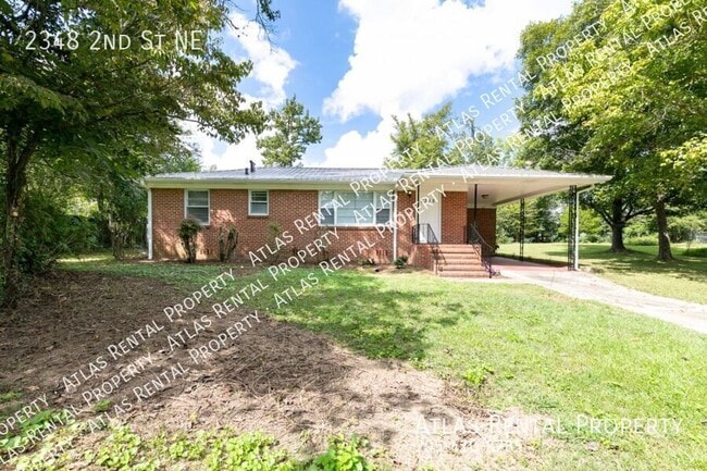 property at 2348 2nd St NE