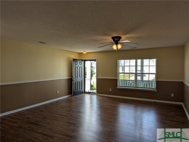 331 Winchester Dr in Pooler, GA - Building Photo - Building Photo