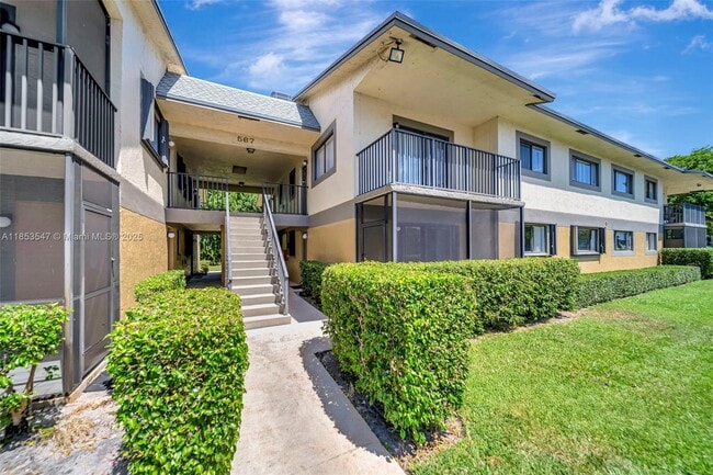 property at 567 Trace Cir