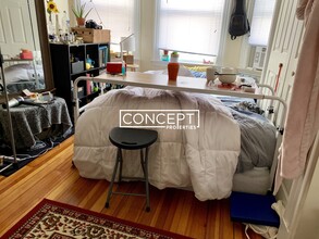 119 Lexington St, Unit 3R in Boston, MA - Building Photo - Building Photo