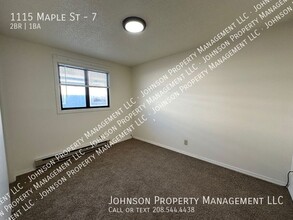 1115 Maple St in Nampa, ID - Building Photo - Building Photo