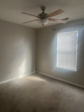 2550 Reese Lake Cir in Memphis, TN - Building Photo - Building Photo