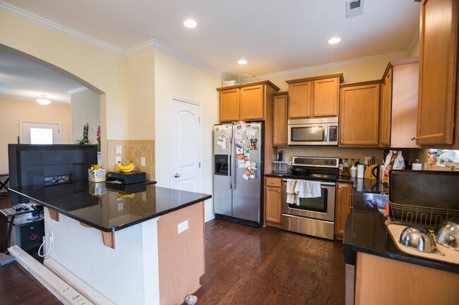 106 Mt Evans Dr in Durham, NC - Building Photo - Building Photo