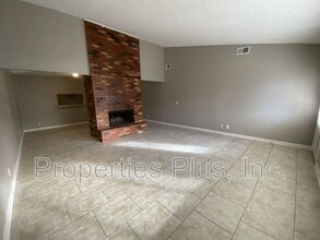 5914 S 87th E Ave in Tulsa, OK - Building Photo - Building Photo