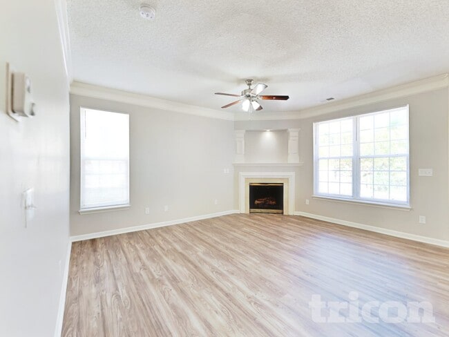 5920 Shining Oak Ln in Charlotte, NC - Building Photo - Building Photo