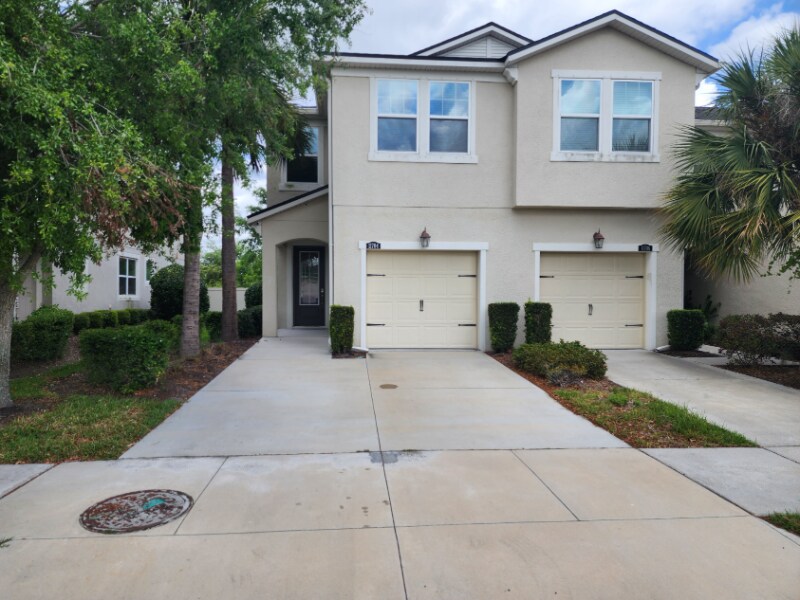 11704 Cambium Crown Dr in Riverview, FL - Building Photo
