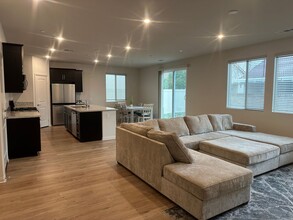 1679 Gooseberry Ln in San Jacinto, CA - Building Photo - Building Photo