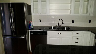 2347 Waterside Dr in Lake Worth Beach, FL - Building Photo - Building Photo