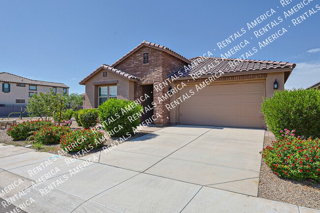 property at 10218 W Piccadilly Rd
